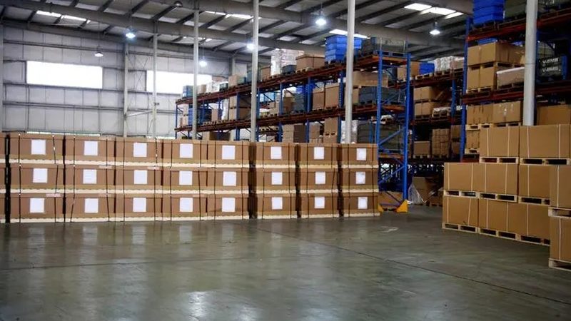 模具货架钢材厚度标准解析：揭秘仓储设备安全与性能**